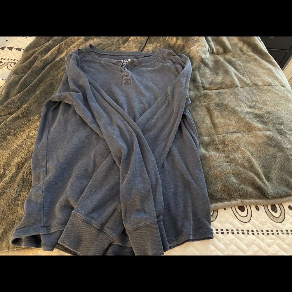Men’s long sleeve shirt